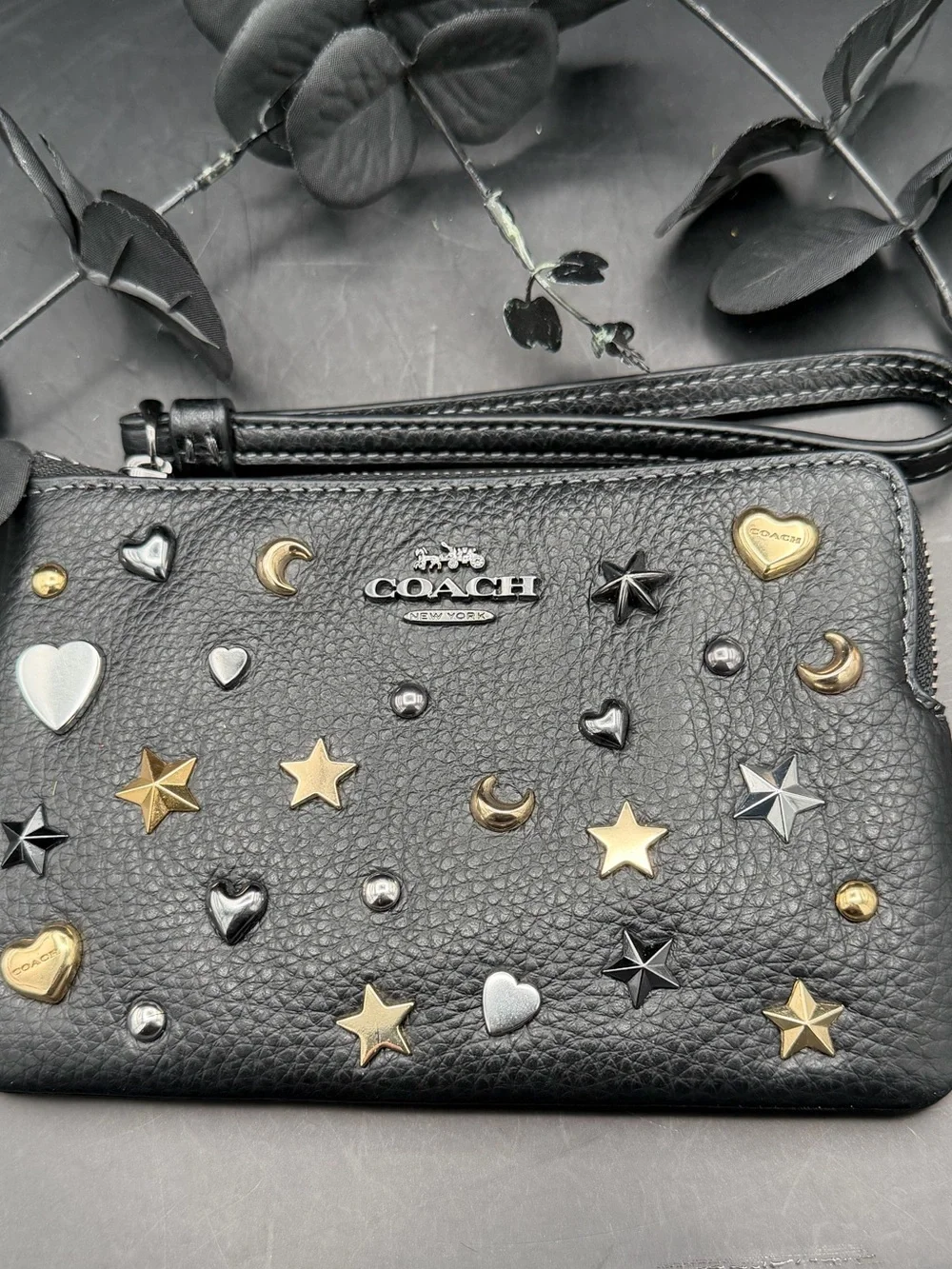 COACH Black Pebbled Leather Medium Corner Wristlet With Rivets